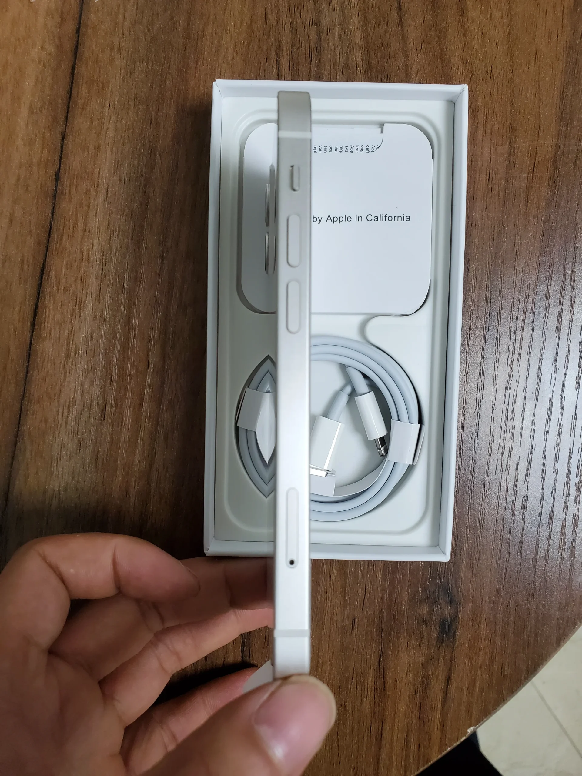 Apple iPhone 12 Mini - 5.4" OLED, A14 Bionic, 5G, (64GB/128GB/256GB) - Alletron